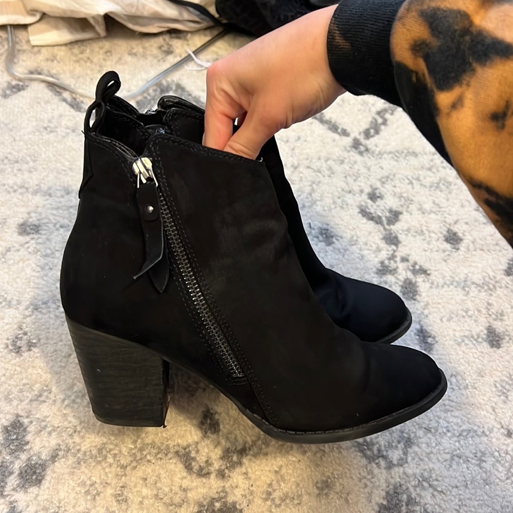 Carlos Santana black booties